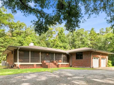 715 Tyre Rd