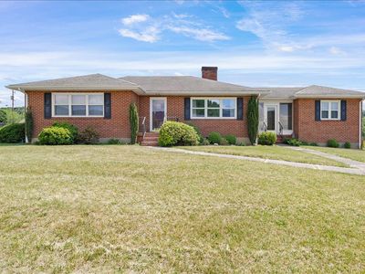 2605 Pinecrest Dr