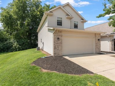 Property at 1203 Windwood Ln, Mahomet, IL