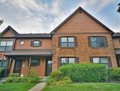 29 Barclay Ct