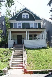 275 W Lawrence Street