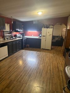 231 Forest View Dr