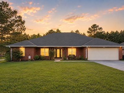 111 Forrest Dr
