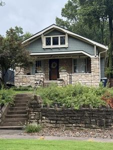 4141 Kenwood Ave