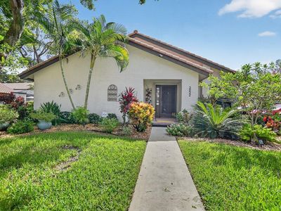 3032 Lake Shore Dr #3032