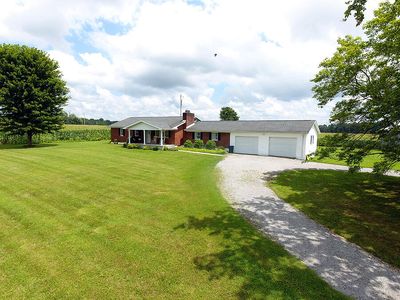586 Harristown Rd