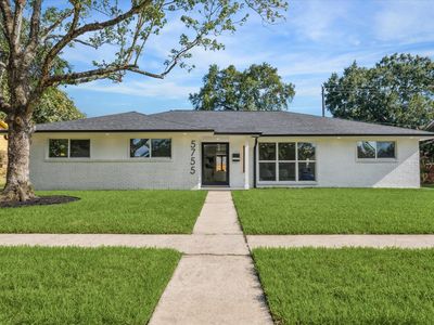 5755 Valkeith Dr