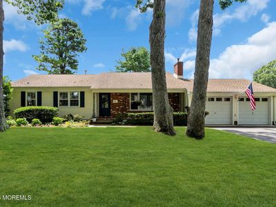 93 Forest Road