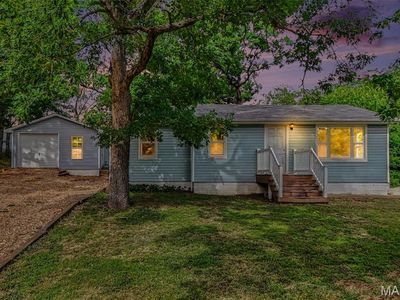 1027 Thatcher Rd