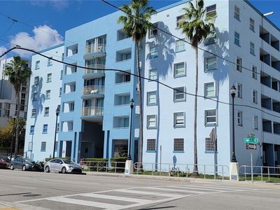 501 SW 1st St APT 505