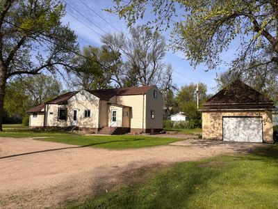 Property at 906 10th St NE, Cooperstown, ND
