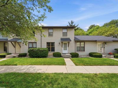 48542 Sugarbush Rd