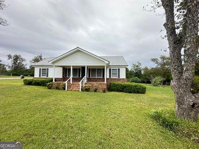 Property at 17 2nd St, Mc Rae Helena, GA