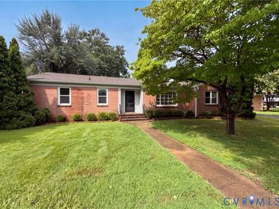 1016 Forest View Dr