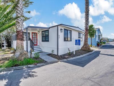 2395 Delaware Ave #42