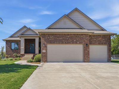 1005 E Rosemont Ct