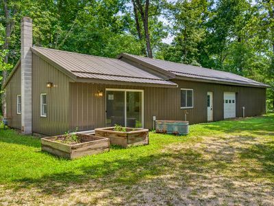 Property at 7062 State Road 46 E, Nashville, IN