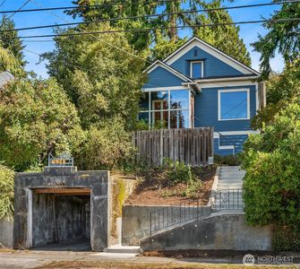 6038 3rd Avenue NW