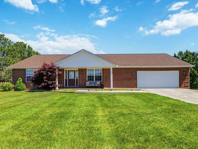135 Country Acres Dr