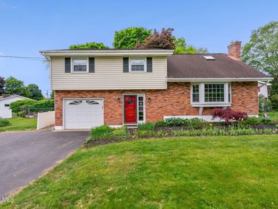 11 Sparton Lane