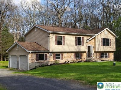 2726 Oak Ln