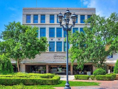 936 Broad St UNIT 202