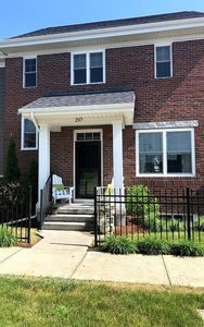 297 Zephyr Rd
