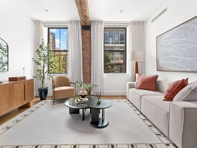 172 N 10th St APT 2A