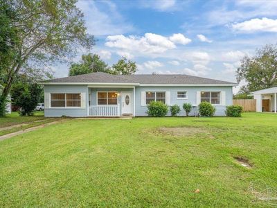 5 Benton Rd