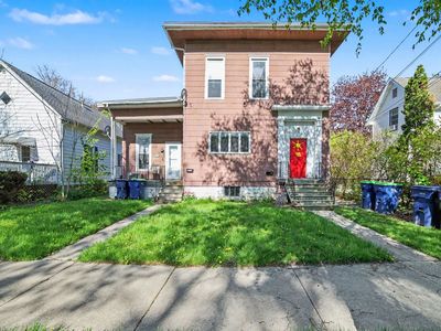 415 N Birney St