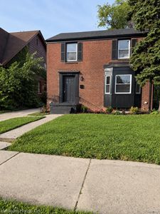 3945 Devonshire Rd