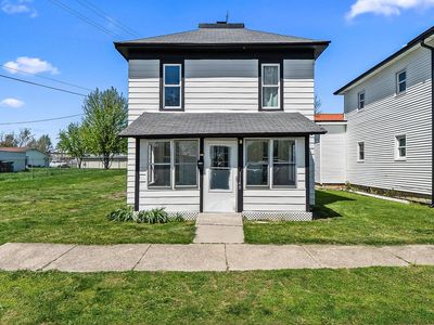 1140 Superior St
