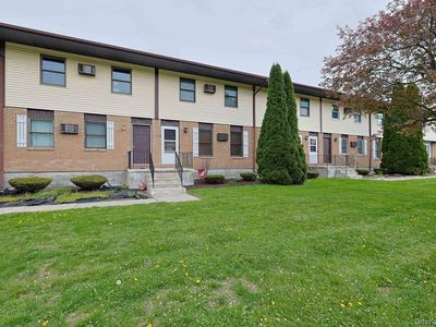 204 Parr Meadow Drive #2D