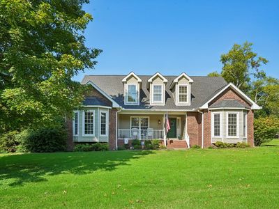103 Green Meadows Dr