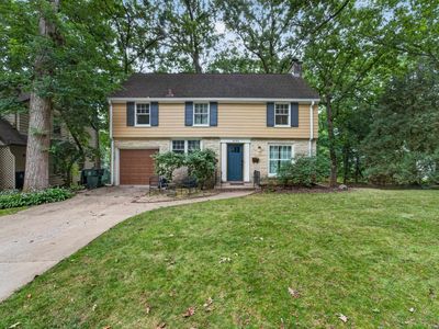 4145 Hiawatha Dr