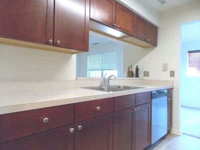 Property at 125 Fieldcrest St APT 102, Ann Arbor, MI