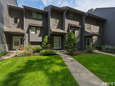 330 Conestoga Way #330