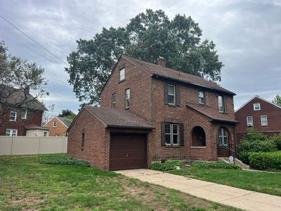 519 Delaware Ave