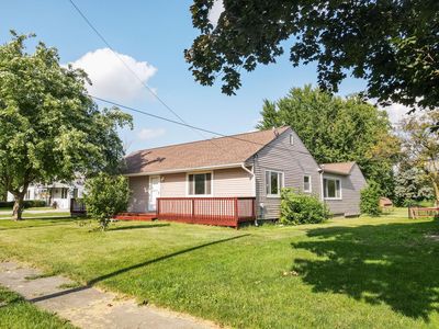 Property at 121 N Benton St, Goodland, IN
