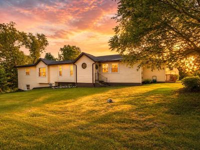 200 Lake STREET