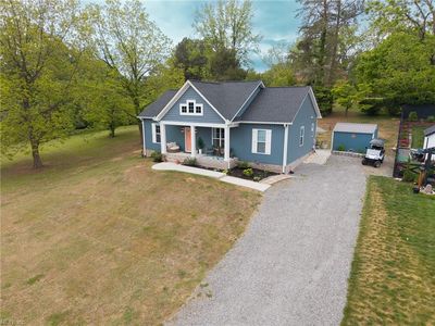 92 Meadow Ln