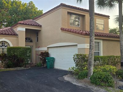 6470 NW 77th Pl