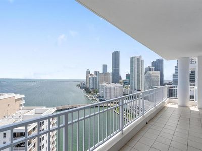 801 Brickell Key Blvd #2903