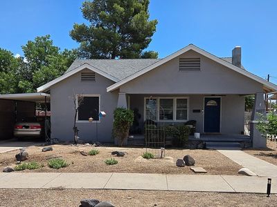 1027 S 5th Ave