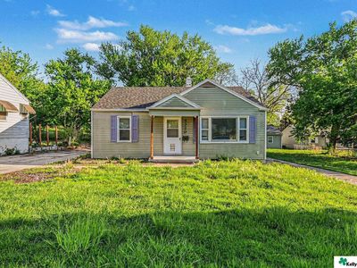 5320 Fontenelle Blvd