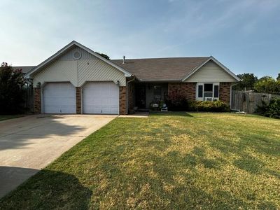 Property at 2309 NE 8th St, Moore, OK
