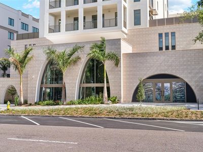 126 4th Ave NE UNIT 801