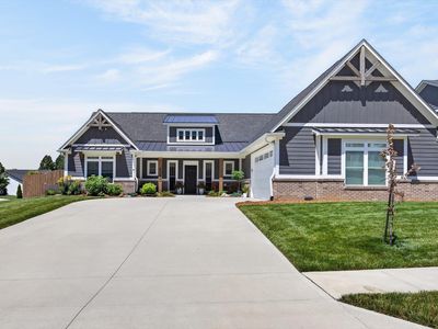 4390 S Rotterdam Dr