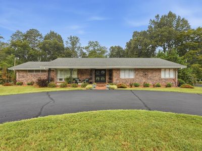 521 Winding Ln