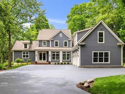 7596 Clear Creek Ct
